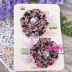 กิ๊บคู่สวยๆ กิ๊บติดผมดอกไม้ผ้าติดมุก ตกแแต่งโบว์ลูกไม้สีชมพู (แพ็คละ 1 คู่)