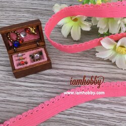 ลูกไม้ยืดสีชมพูเข้ม 1 cm. ( 1 หลา )