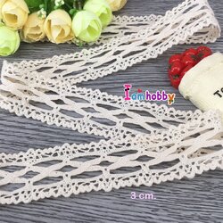 ลูกไม้ถักเก๋ๆขอบหยักสองด้าน สีเบจ 3 cm. (1 หลา)