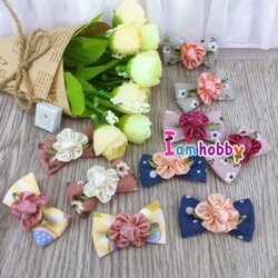 โบว์สไตล์ญี่ปุ่นสีหวานคละลายผ้า ตกแต่งดอกไม้ (แพ็ค 5 คู่)