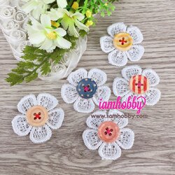 ดอกไม้ลูกไม้ตกแต่งกระดุมไม้ (เลือกได้ 2 set)