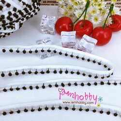 ลูกไม้ยืด สีขาวปอมของจิ๋วสีดำ 1 Cm. (1 เมตร)