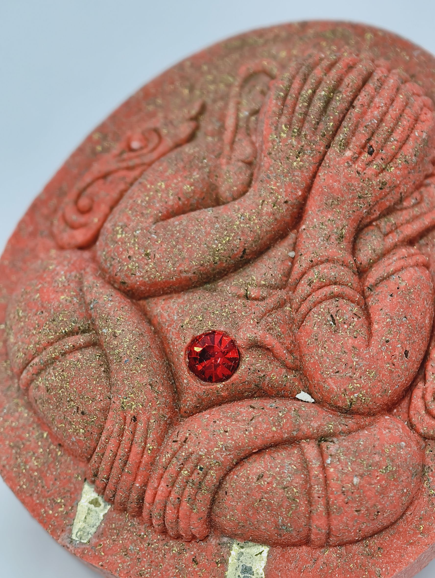 หลวงพ่อเมียน วัดจะเนียงวนาราม จ.บุรีรัมย์ พระปิดตาปิดทวาร พิมพ์ใหญ่ หลังยันต์หุ่นพยนต์ กล่องเดิม จากวัด KA2428