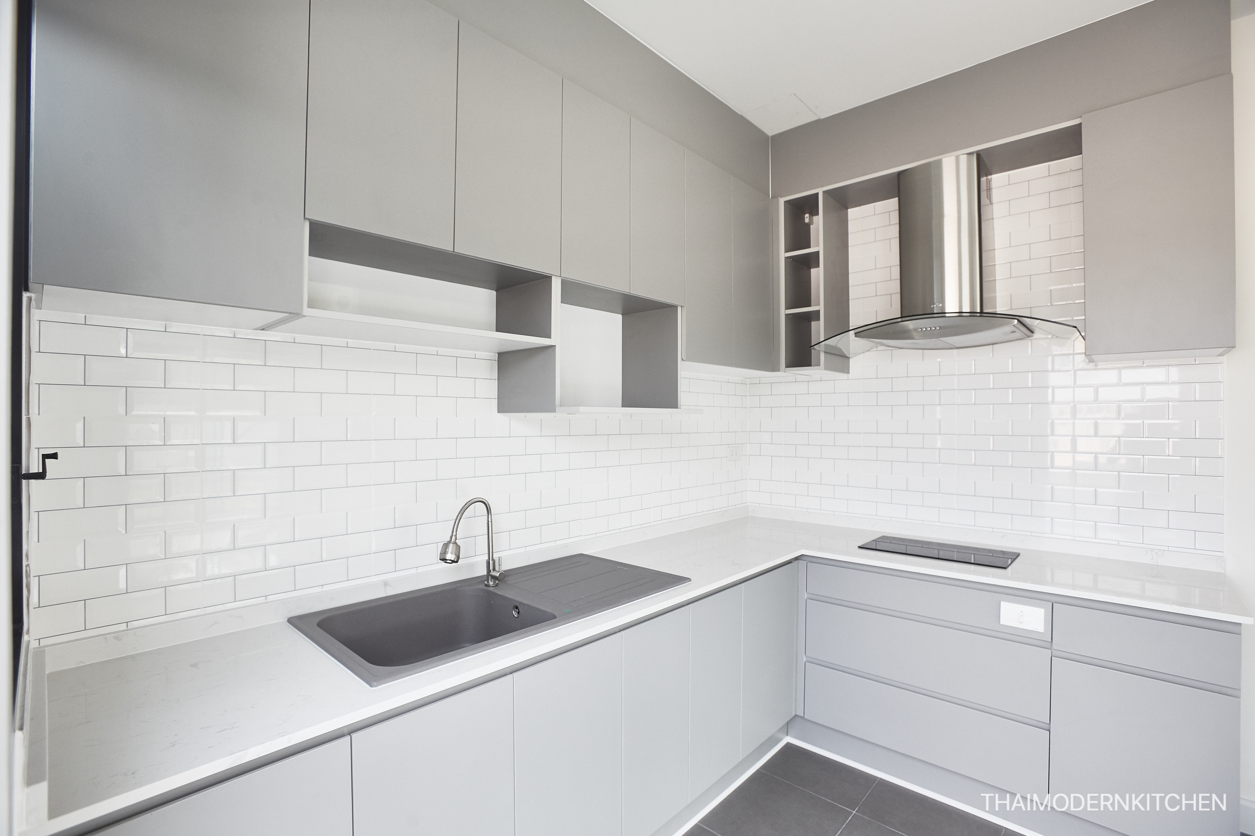 สีเทาก็กลับมาอีกครั้ง ครัวบิ้วอิน ราคา 53000 #ครัวบิ้วอิน ขนาด 2.2+1.2 ตู้บนล่าง