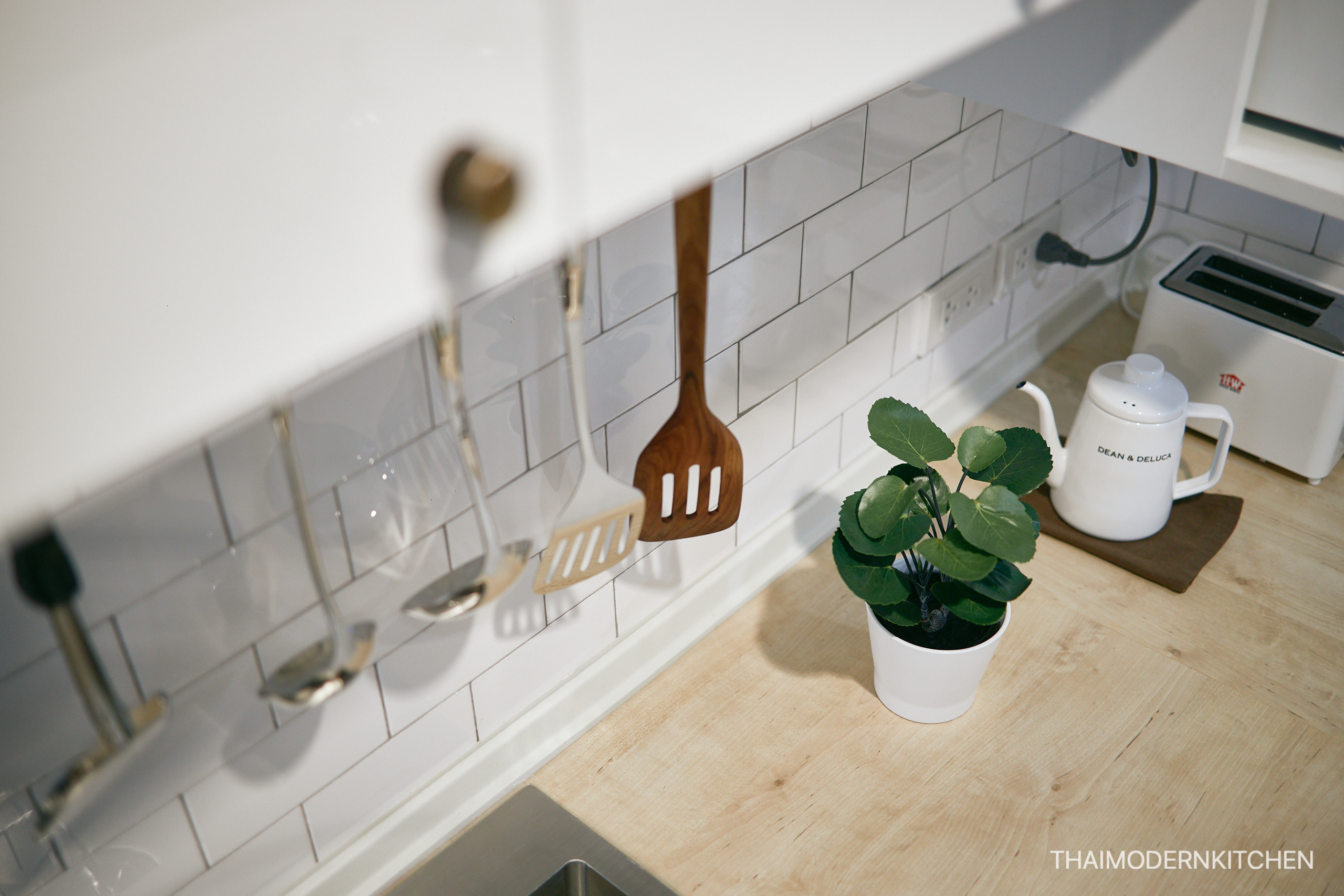 หมู่บ้าน Haus Clover ราชพฤกษ์-แจ้งวัฒนะ 3+1.2 ตู้ล่าง+1.6 ตู้บน