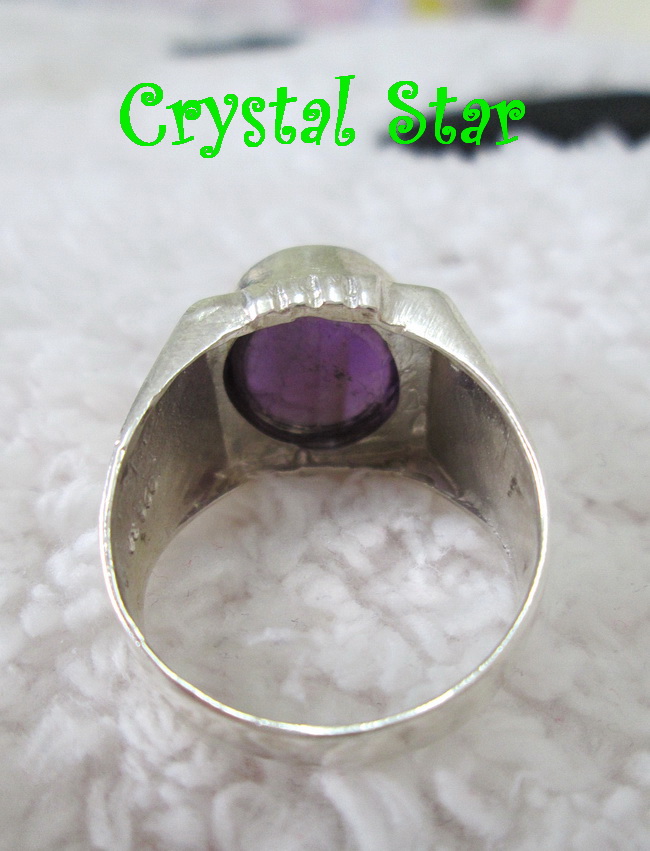 แหวนแก้วนางขวัญ