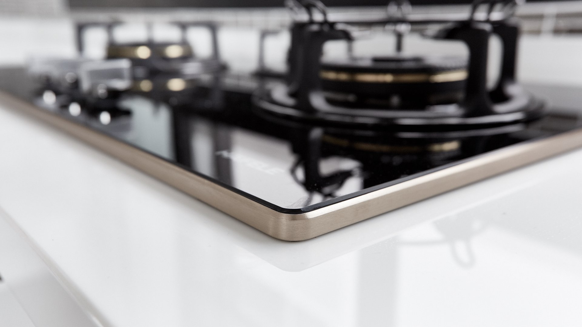 3 ตู้บน+ล่าง 3.2 ตู้บน+ล่าง 1.5 ตู้ล่าง