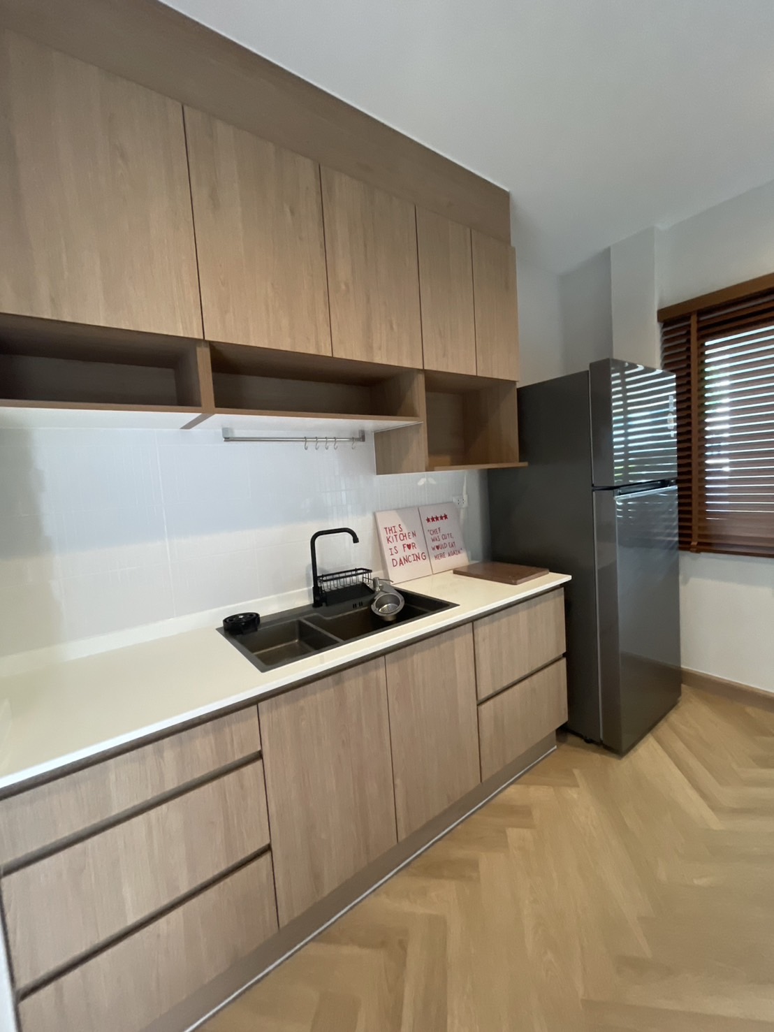 ครัวบบิ้วอิน บ้านคุณ Deer ตัวไอ 2 ฝั่ง