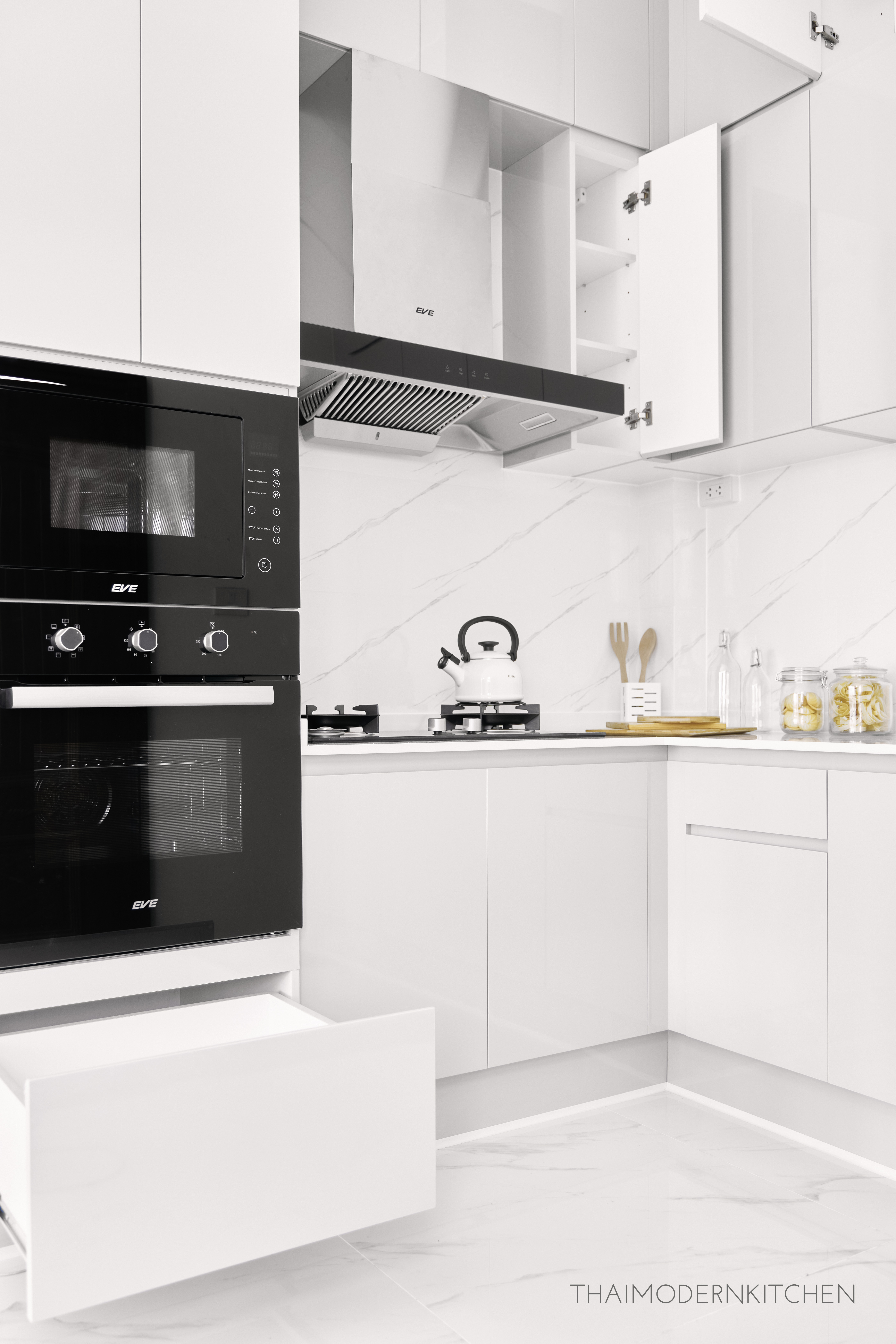 ครัวบิ้วอิน ขนาด 5.32 ตู้บน+ 4 ตู้ล่าง