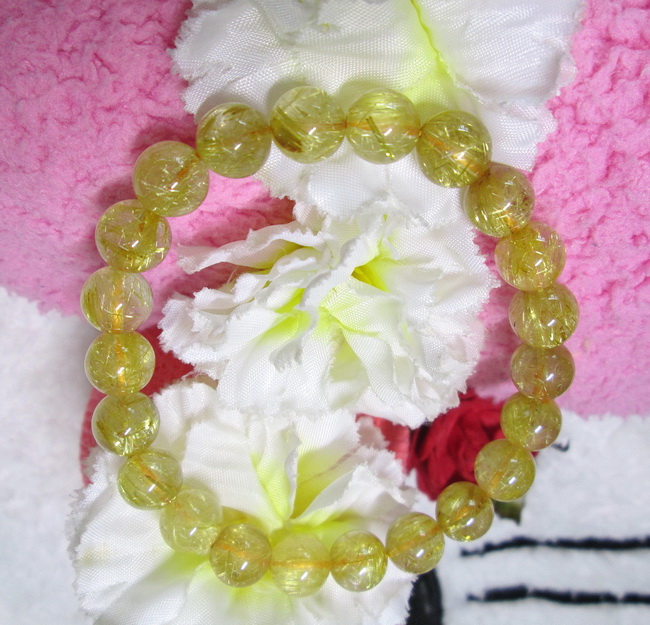 สร้อยข้อมือไหมทอง