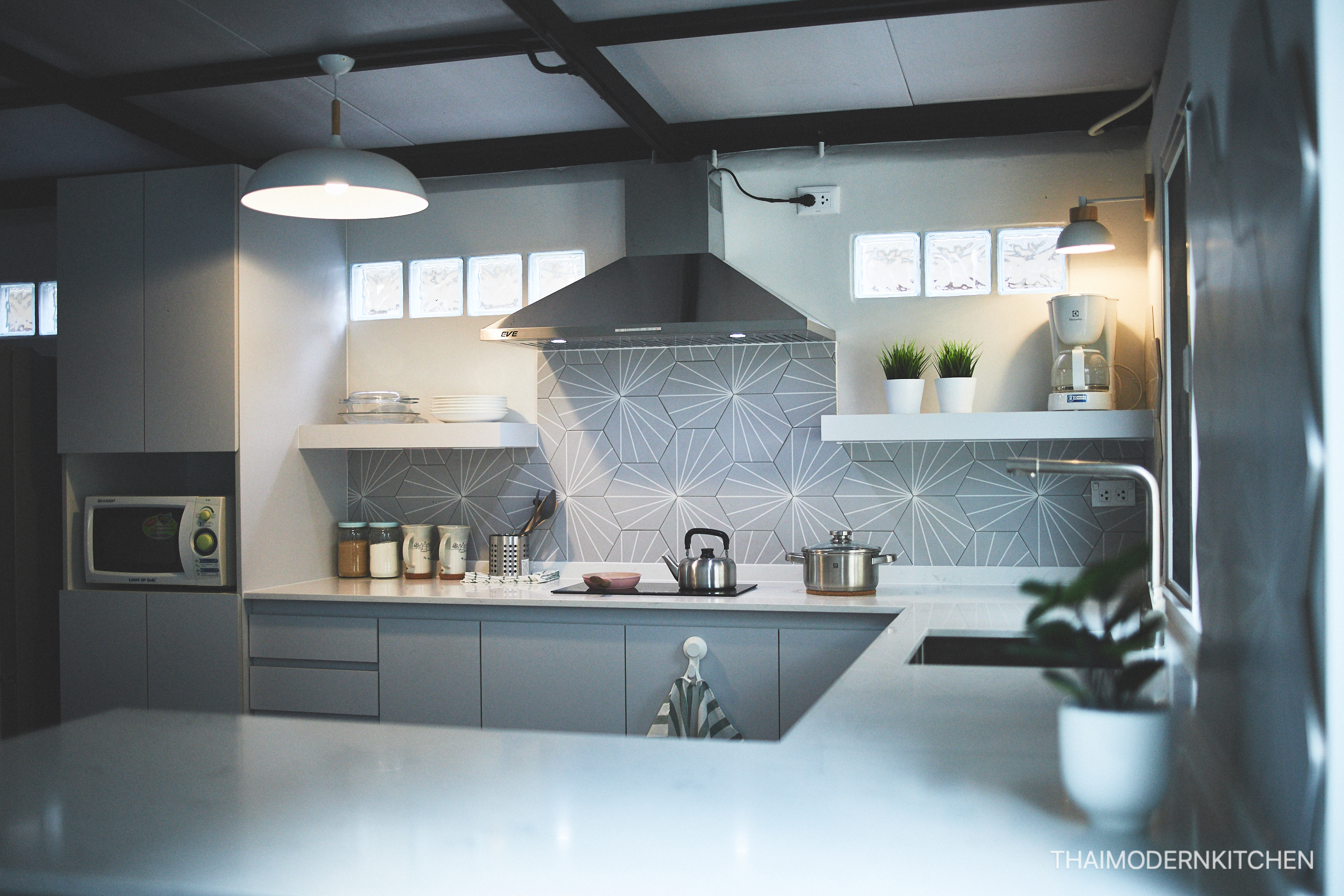 ครัวบ้านคุณ มงคลชัย 2..4+1 ตู้ล่าง Island 1.5*0.8 2.1 ตู้ T