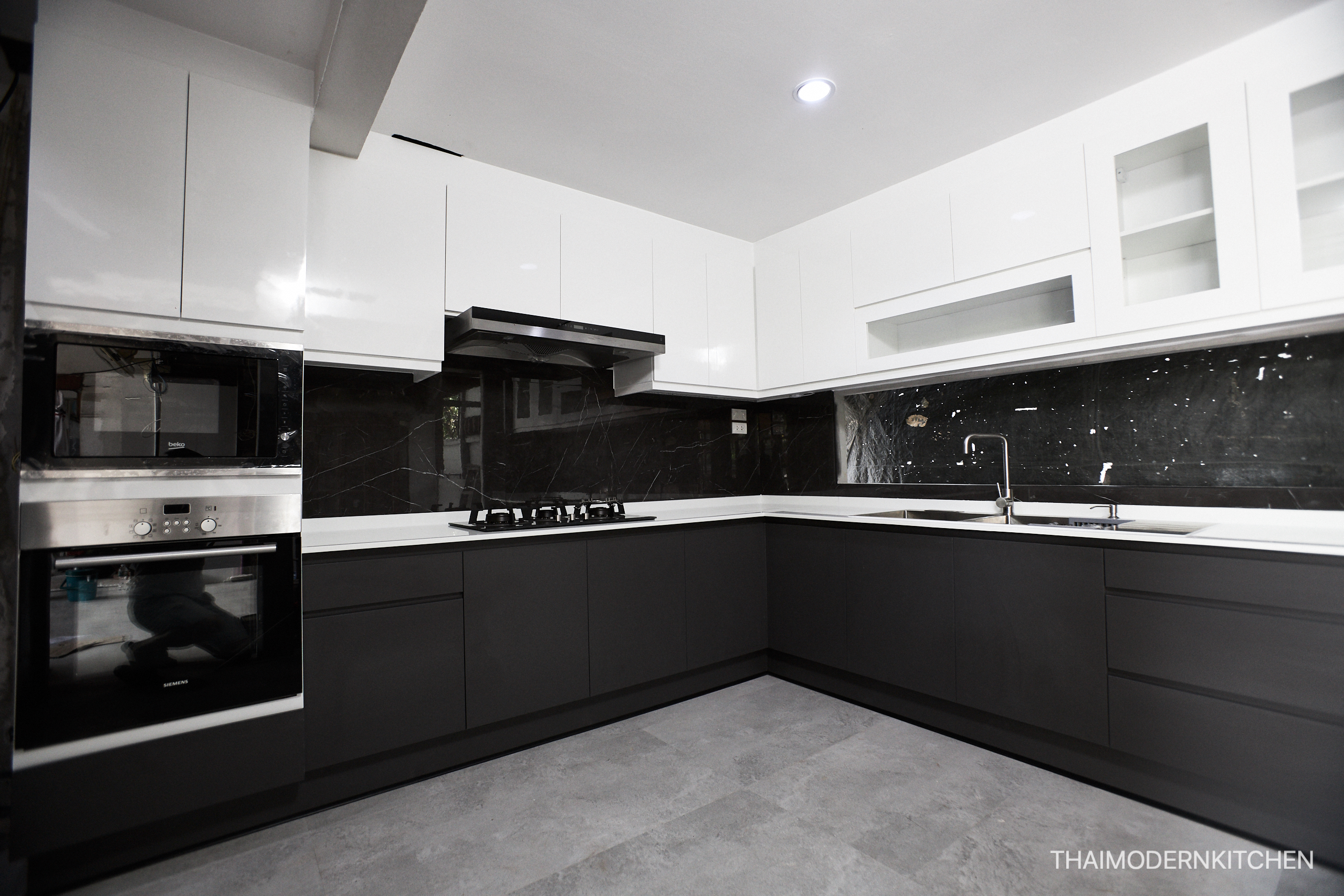 #ครัวบิ้วอิน ราคา 153,000- #ติดคาน 4+3 ตู้บนล่าง + 0.6 ตู้สูง Top แกรนิตร