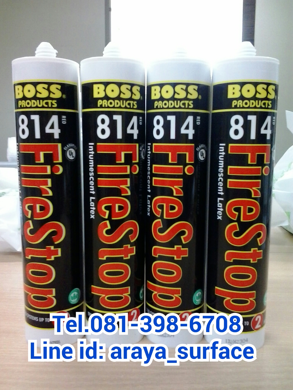 Boss 814 In tumescent Latex Firestop Sealant สิลิโคนป้องกันไฟลาม เป็นวัสดุยาแนวยึดเกาะได้ดีกับคอนกรีต,โลหะ,ไม้,พลาสติก,และฉนวนหุ้มสายไฟ ใช้สำหรับอุดบริเวณรอบท่อที่ลอดผ่าน