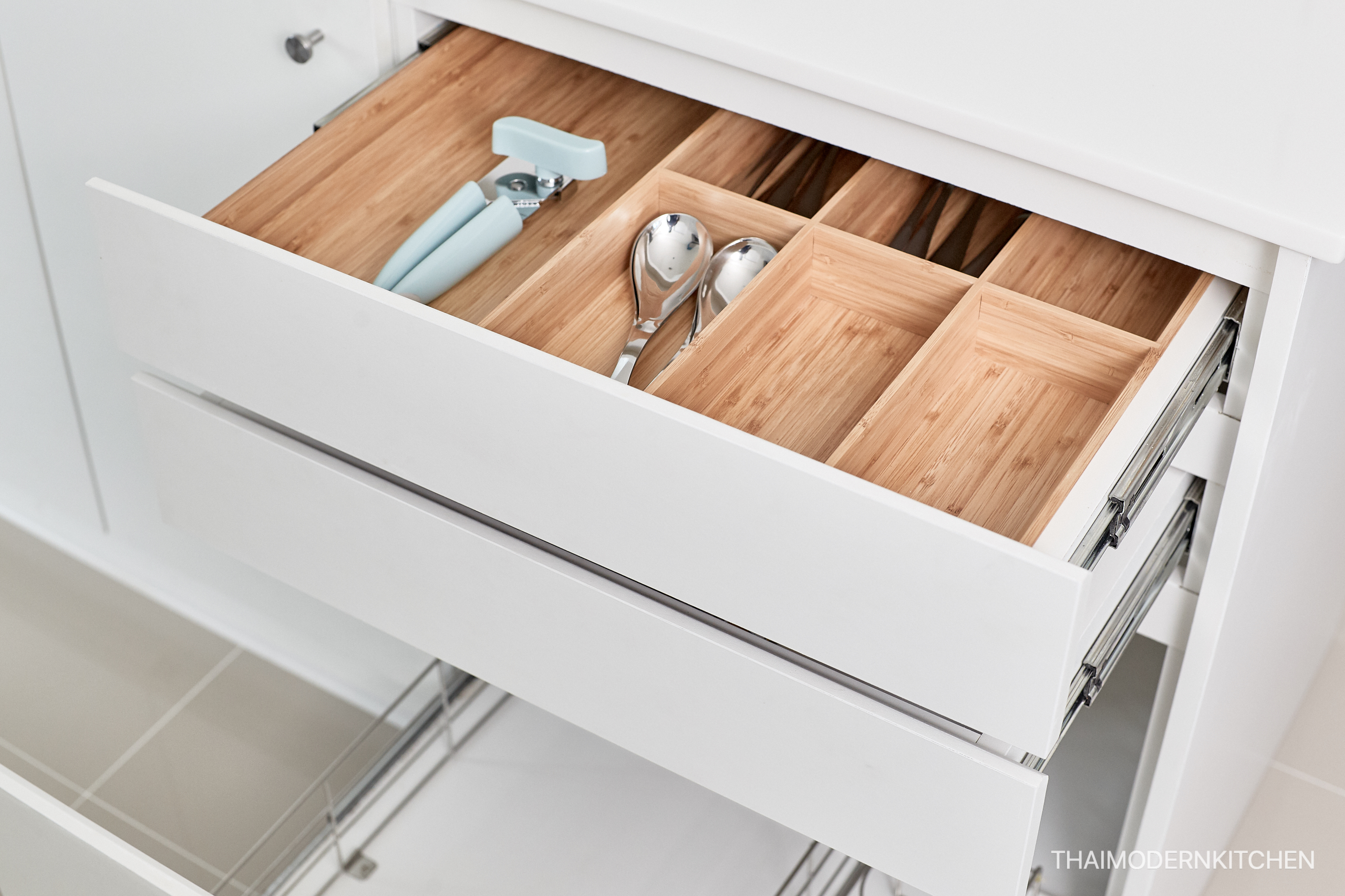 Island 1.5 ม ลึก 60 cm + 1.3+0.6 ตู้ล่าง อย่างเดียว