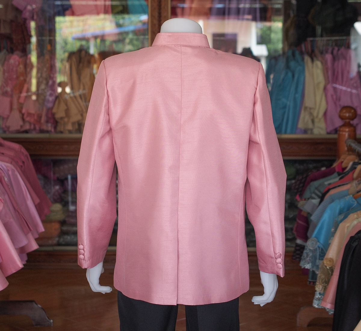 เสื้อผ้าไหมแพรทองคอพระราชทานแขนยาว สีชมพูกะปิ ไซส์ M