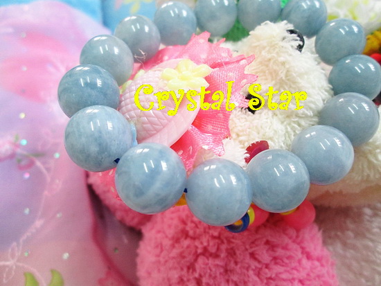 สร้อยข้อมืออความารีน