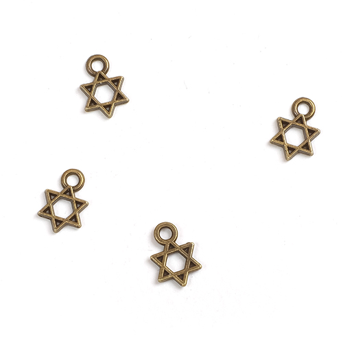 No.017 จี้ดาว 8 มม.