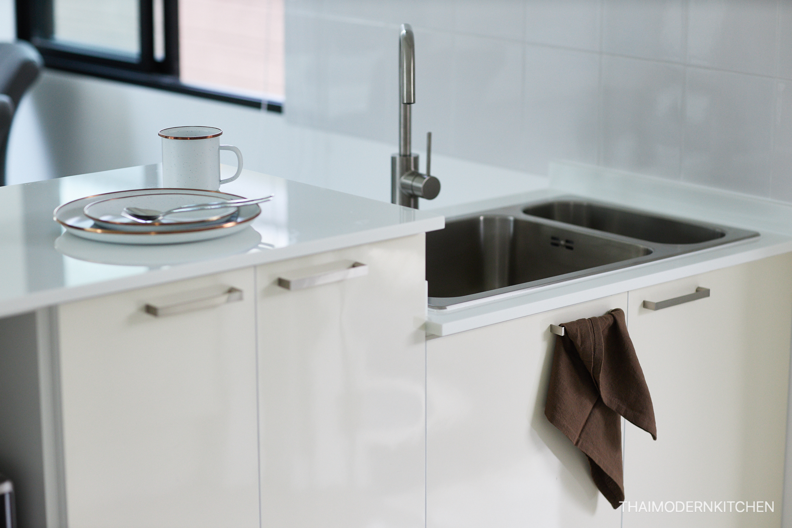 ครัวบิ้วอิน บ้านคุณสุรศักดิ์ 1.9 ตู้บน+ล่าง 2.1 counter 1.4 ตู้บน