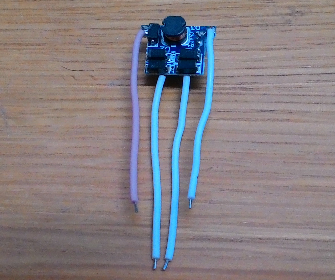 LED DRIVER 3W รองรับหลอด 1W จำนวน 1-3 หลอด , ใช้ไฟ 12V