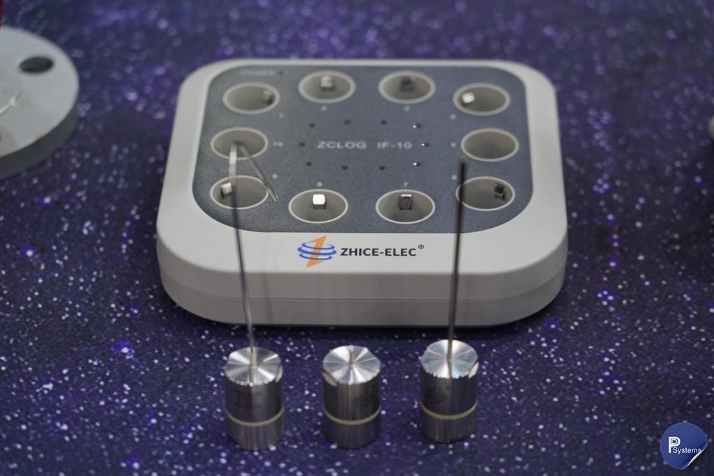 ZCLOG ดาต้าล็อกเกอร์ไร้สาย โพรบยืดหยุ่น 250 มม. ช่วงอุณหภูมิ -40°C ถึง 150°C