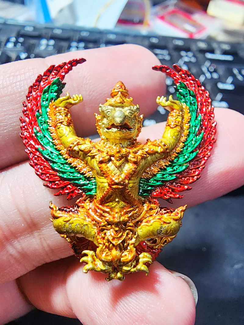 หลวงปู่อุดมทรัพย์ สิริคุตโต วัดเวฬุวัณธรรมวิหาร พญาครุฑทศยันต์มหาราช รวยเหลือล้นมหาเศรษฐี อุดมทรัพย์ เลข 5(AB5454)