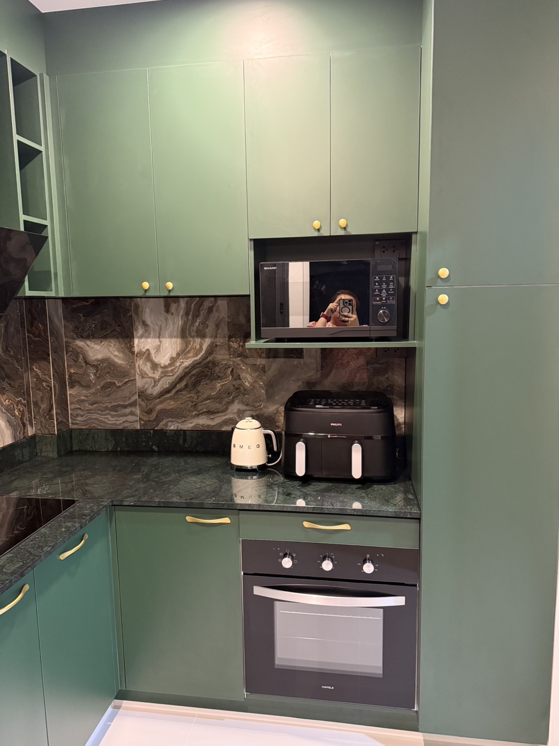 ครัวสีเขียว #ครัวบิ้วอิน บ้านคุณมรกต ราคา 100,000-