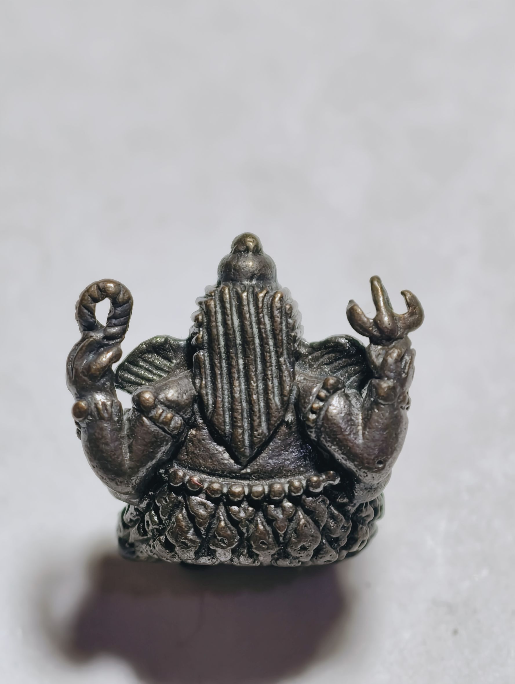 หลวงปู่หงษ์ วัดเพชรบุรี พระพิฆเนศวร์เล็ก เพิ่มทรัพย์ เพิ่มสุข 2553 (AC4217)