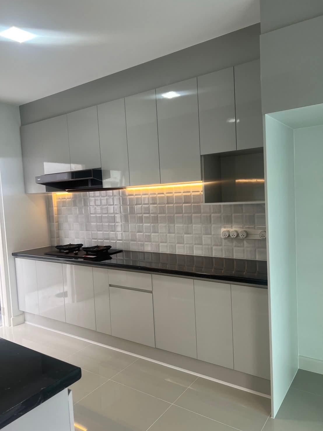 #ครัวบิ้วอิน 4.1+2.8 ตู้บนล่าง +กล่องตู้เย็น