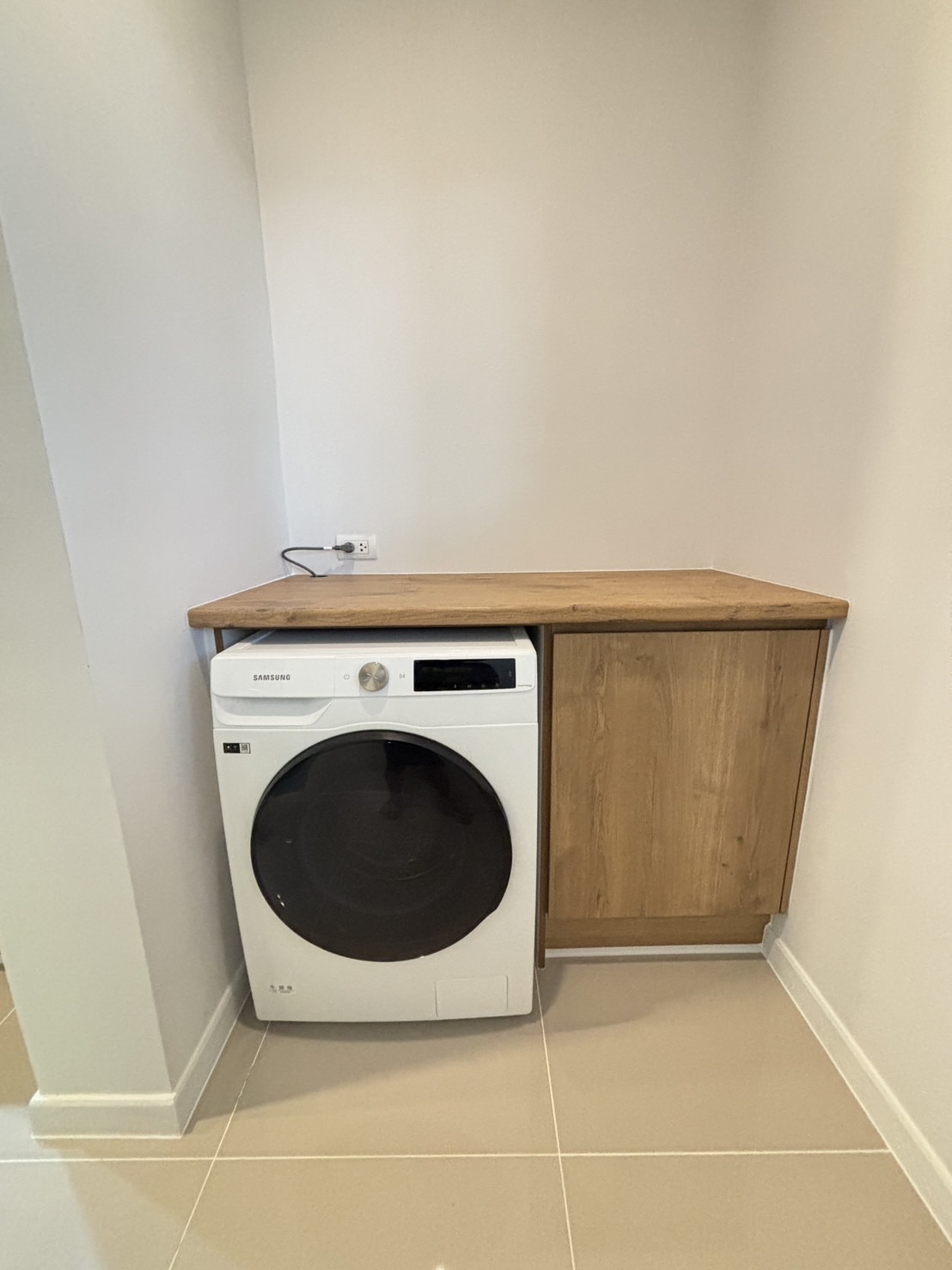 ครัวบิ้วอิน 2.3 ตู้บนล่าง