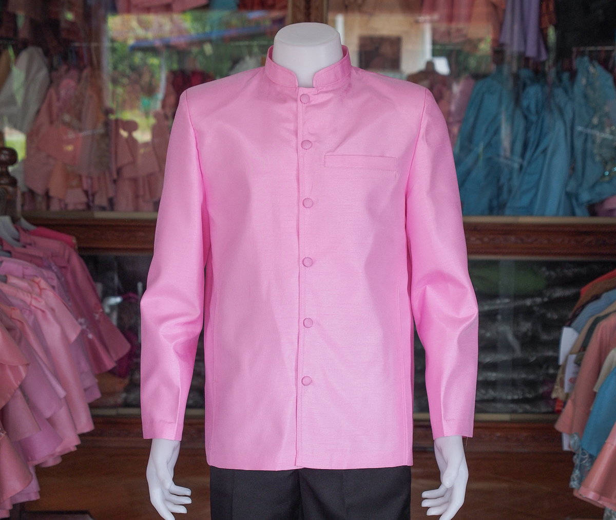 เสื้อผ้าไหมแพรทองคอพระราชทานแขนยาว สีชมพูกลีบบัว ไซส์ L