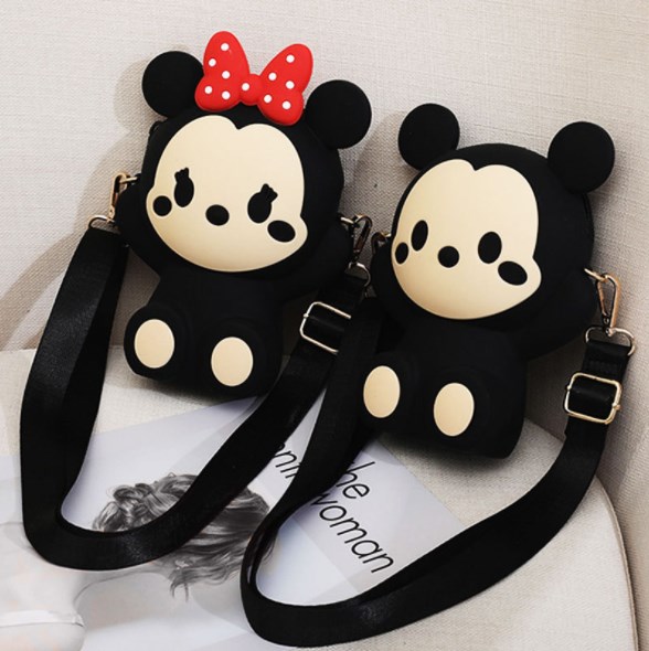 กระเป๋าซิลิโคน Mickey มีสายสะพาย