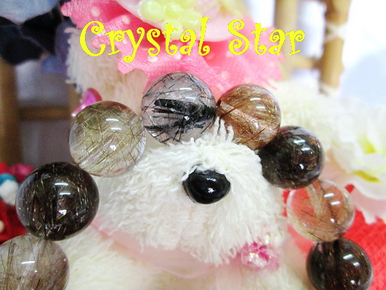 สร้อยข้อมือไหมห้าสี