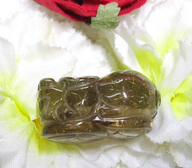 ปี่เซี๊ยะแกะสลักจากสโมคกี้ควอทซ์