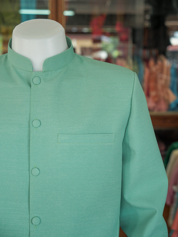เสื้อผ้าฝ้ายแพรเงิน คอพระราชทานแขนยาว สีเขียว ไซส์ 4XL