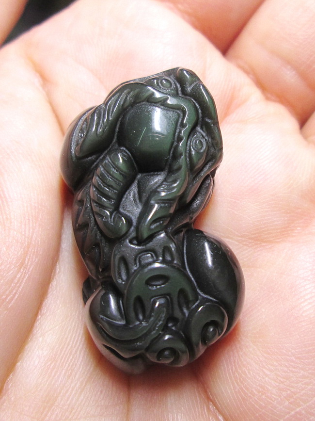 ปี่เซี๊ยะ (เรนโบว์ออปซิเดียน)