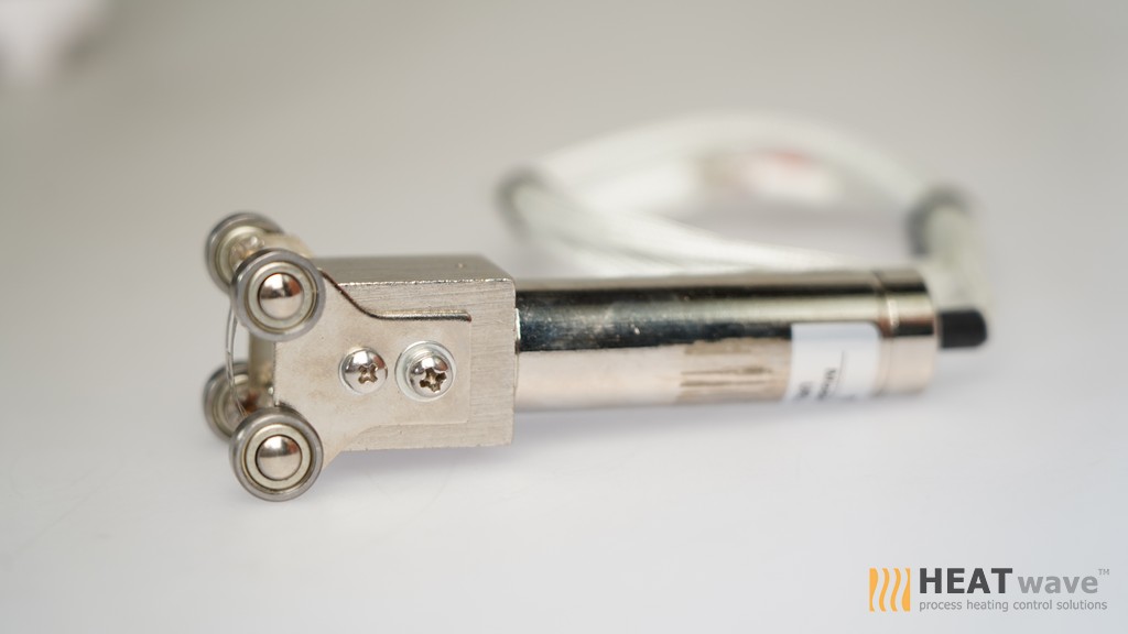 HEATwave Roller Surface Thermocouple - Light Contact With Guide Support Type l สายวัดอุณหภูมิสำหรับถังหมุน ชนิดสัมผัส