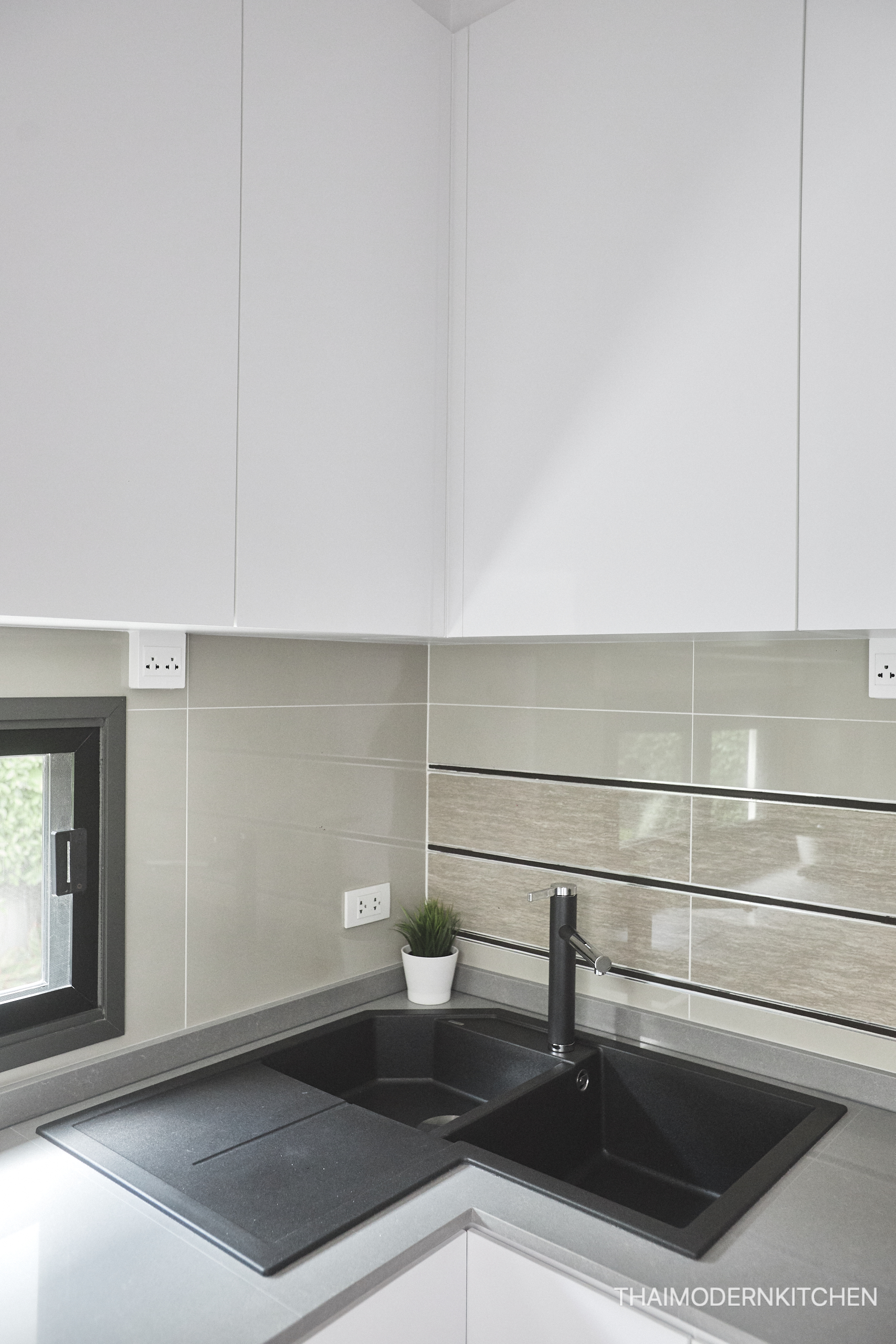 ครัว+ pantry ราคาครัวตามภาพ 2.1+1.5 ตู้บนล่าง