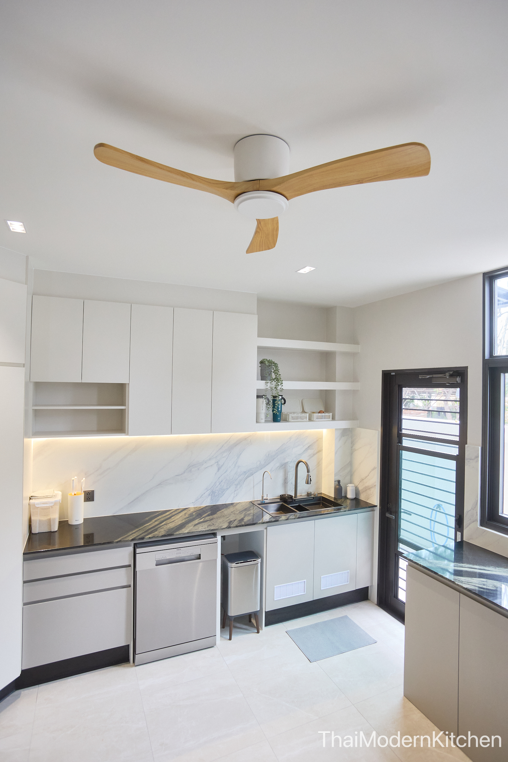 #ครัวบิ้วอิน บ้าน คุณปอ 190,000- ---แยกราคาให้ดู ด้านล่างนะคะ ---