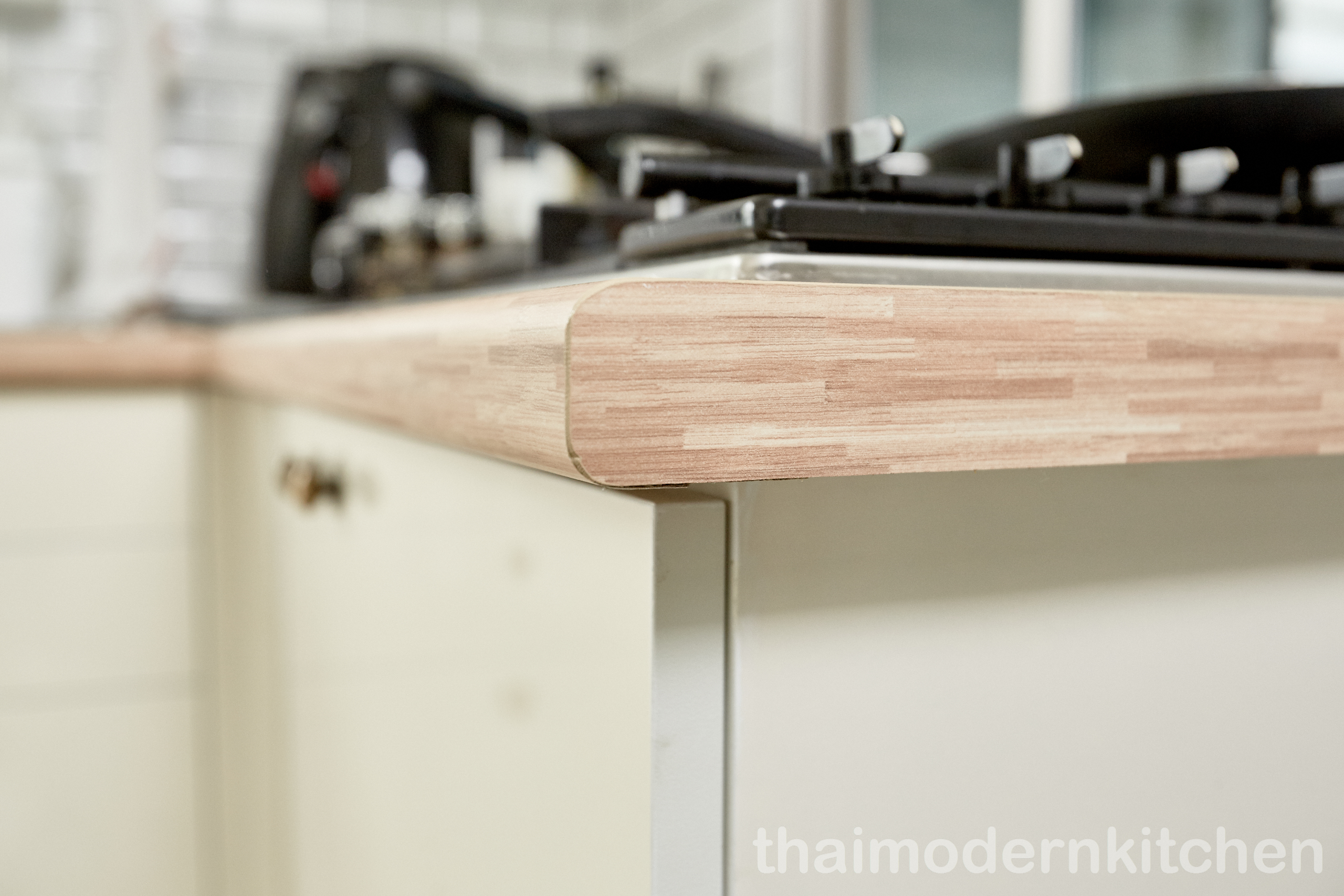 2.6 ตู้ล่าง+บน 0.6 ตู้เต็มสูง 220cm 2.2+1 เมตร ตู้ล่าง .