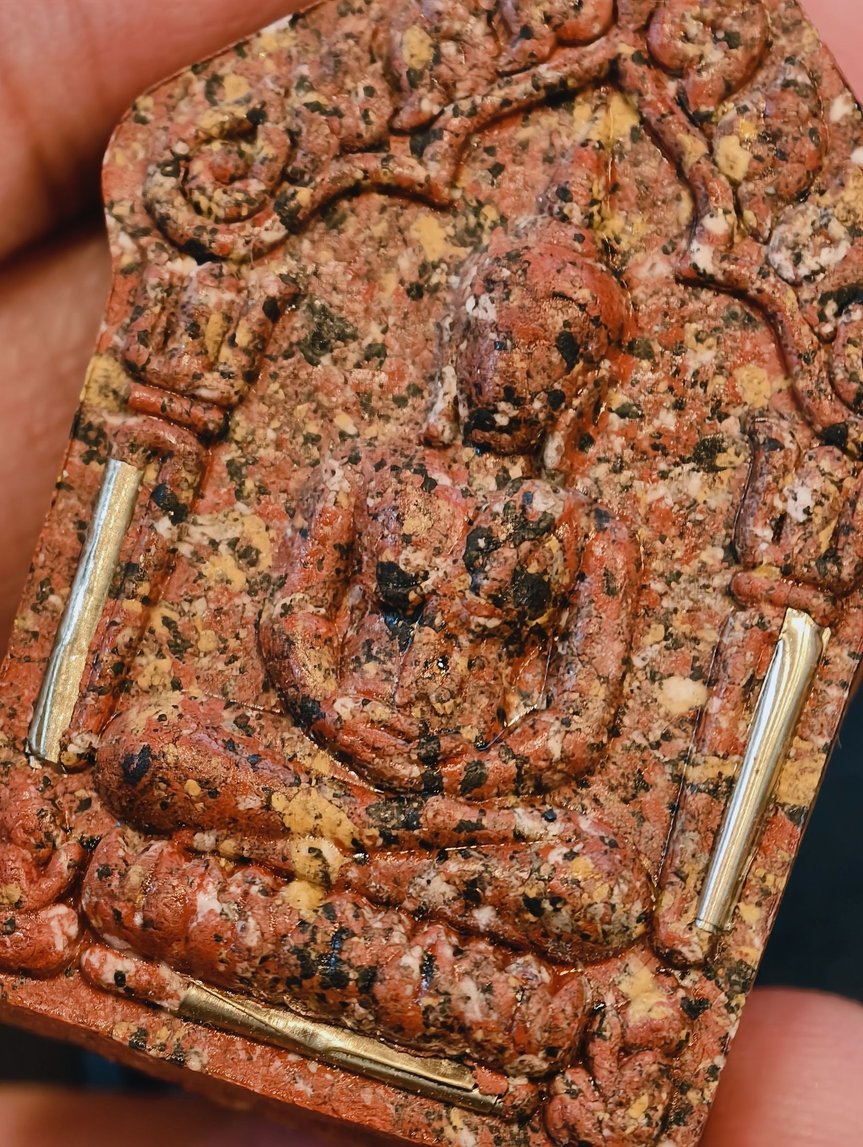 หลวงปู่มหาศิลา สวนสงฆ์แกเปะ ขุนแผน ล้านรวยรวย หลังพระคาถาหัวใจขุนแผน ตะกรุดเงิน 3ดอก KA4259