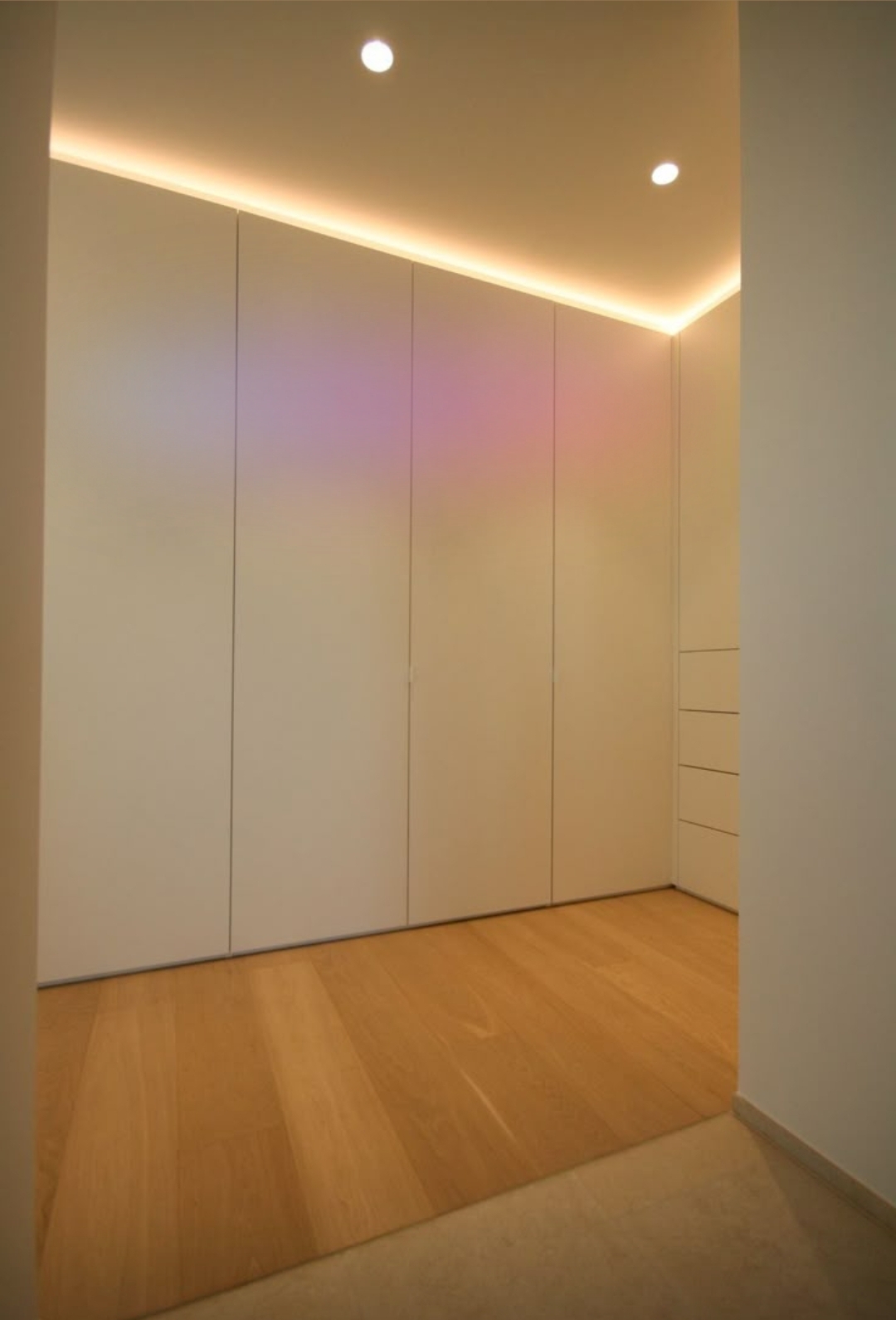 ตู้เสื้อผ้าบิ้วอิน ตู้เสื้อผ้า