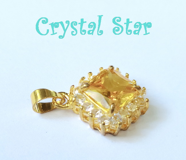 จี้คริสตัลสีบุศราคัม