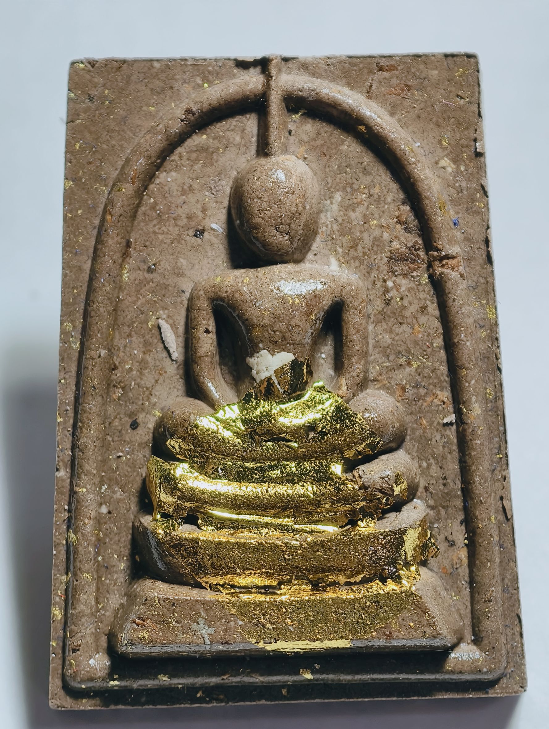 หลวงปู่เถิง วัดบ้านอาลัย ศรีสะเกษ สมเด็จ หลัง รูปเหมือน อายุวัฒนะมงคล ไหว้ครู67 (AC4710)