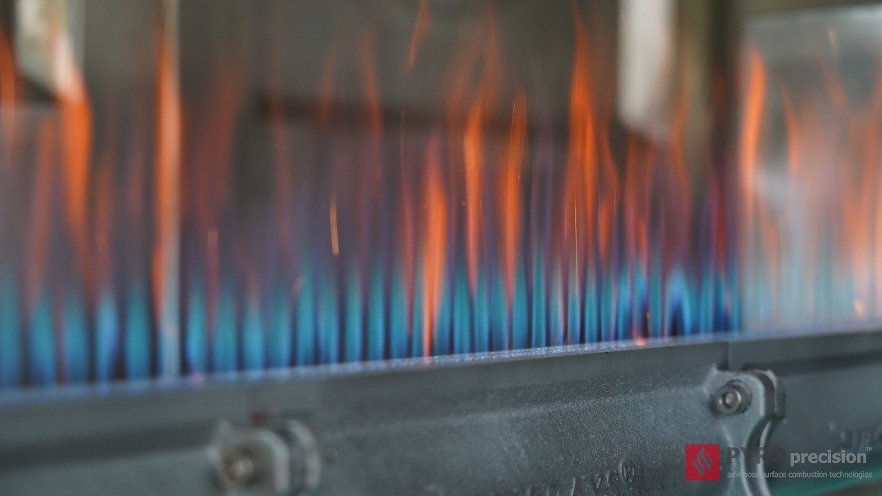 หัวเตาแก๊ส ตรงยาว LD305 Liear Modular Tank Heating Burner ความยาวโมดูล 30ซม - 3.0ม กำลัง 6-60 กิโลวัตต์ สำหรับถังต้มถังต้มอุตสาหกรรมทรงสี่เหลี่ยม