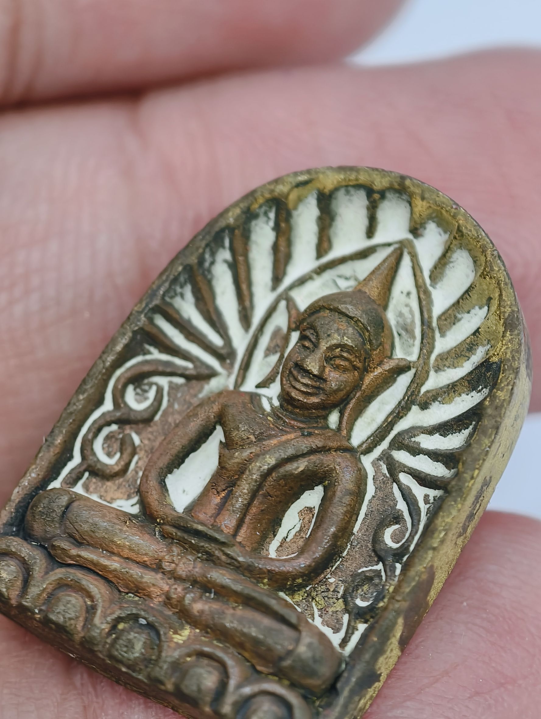 หลวงพ่อหวั่น วัดคลองคูณ ซุ้มกอ พิธีกรรมโบราณ กล่องเดิม KA2533