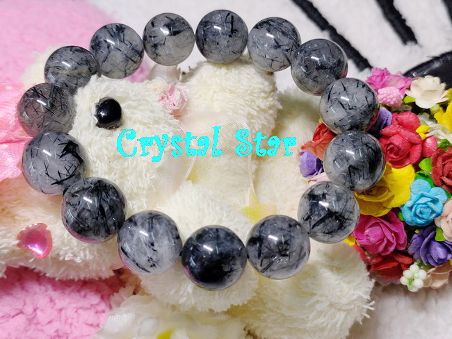 สร้อยข้อมือแก้วขนเหล็ก