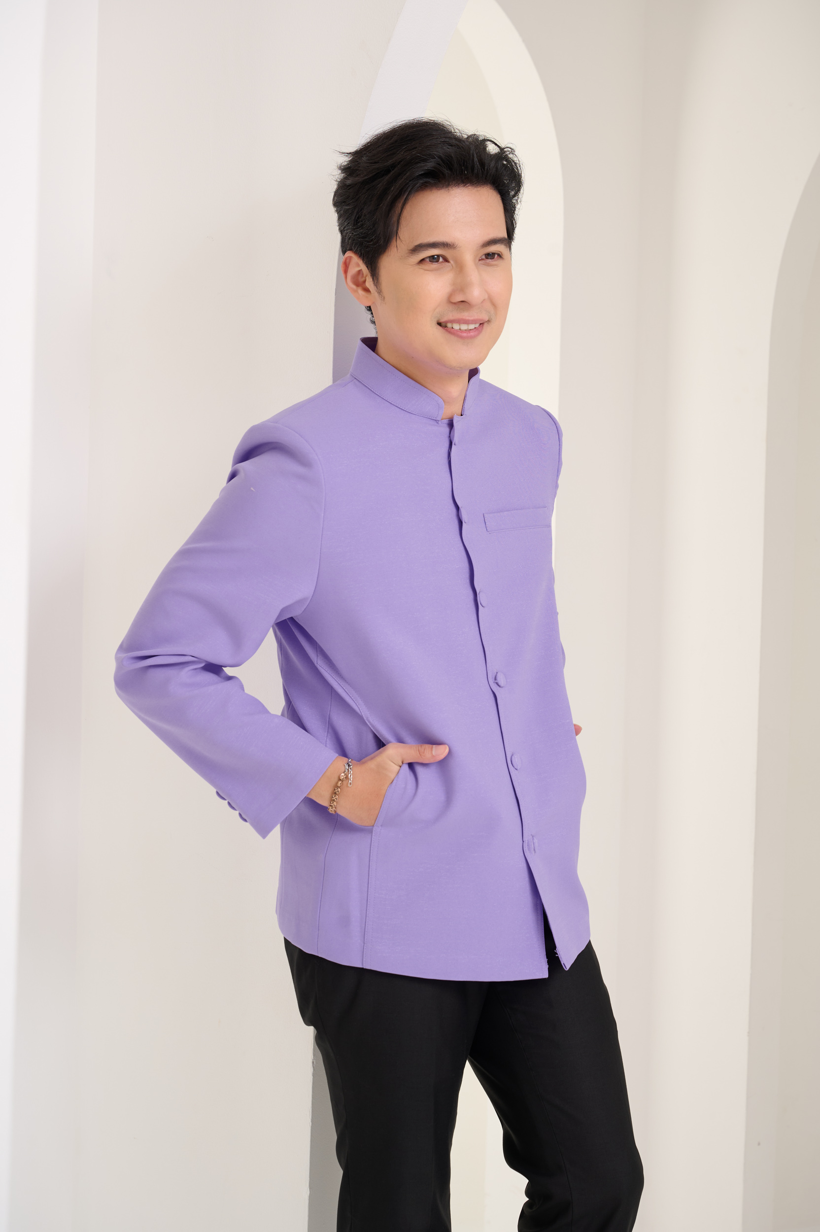 เสื้อผ้าฝ้ายแพรเงินคอพระราชทานแขนยาว สีม่วง ไซส์ 2XL