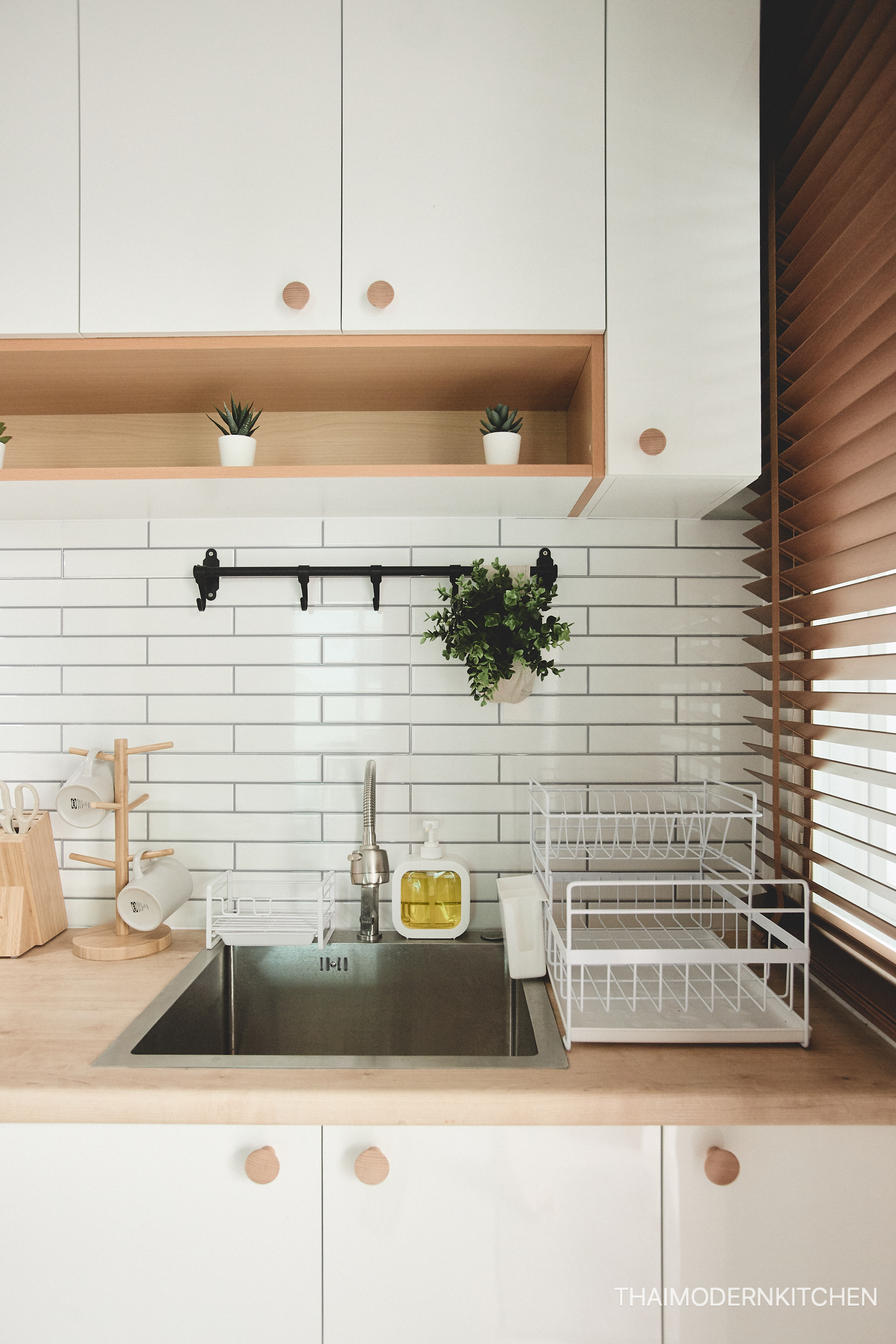 ครัวบิ้วอิน บ้านคุณ กลวัชร ราคา 61000- มบ.ศุภาลัยไพรด์ บางนา-ลาดกระบัง 2.85 +1.74 ตู้บน+ล่าง