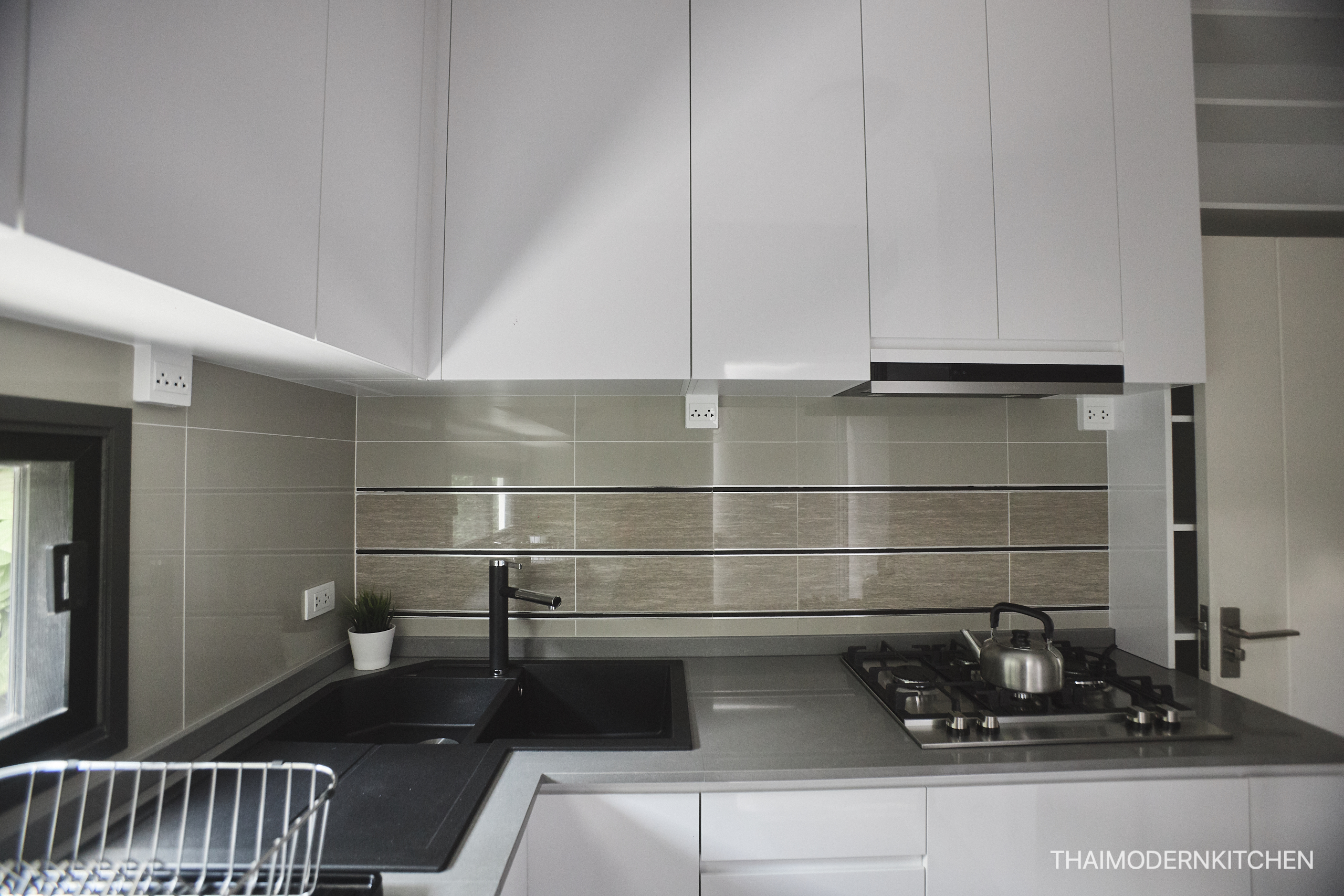 ครัว+ pantry ราคาครัวตามภาพ 2.1+1.5 ตู้บนล่าง