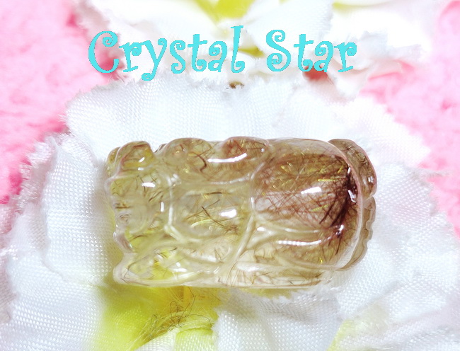 ไหมทองแกะสลักรูปปี่เซี๊ยะ